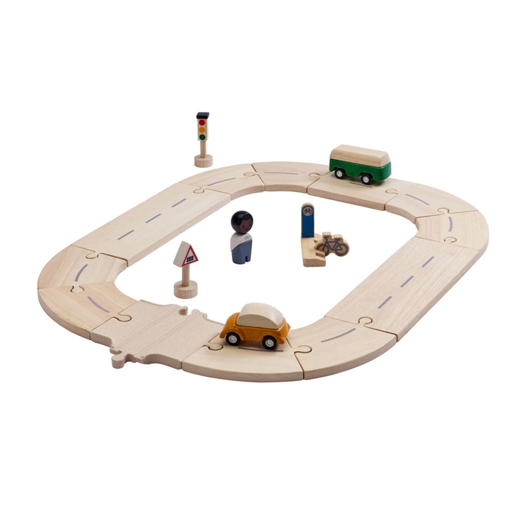 2616_-_Main_-_web.jpg My First Roadway Set - Image 1