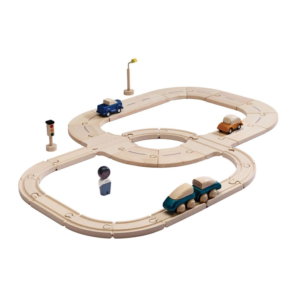 2618_-_Main_-_web.jpg My First Rail & Road Set - Image 1