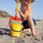 Children's Long Handled Flat Shovel for Snow or Sand - Image 2